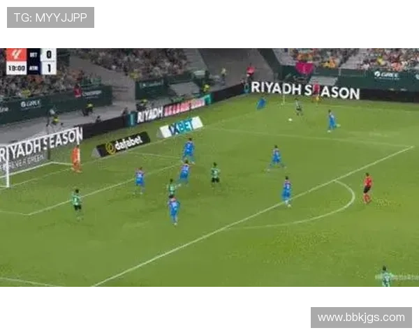 西甲焦点战小西蒙尼世界波巴埃纳破门 马竞主场2-0胜贝蒂斯